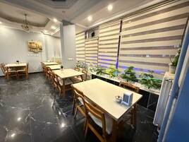 32-inch LCD TV with satellite channels, TV