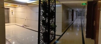 Huilong Hotel