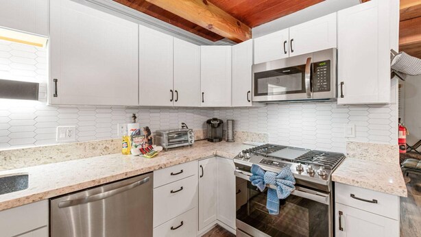 Cabin, 2 Bedrooms | Private kitchen - Ever Serene Cabin (Sugarloaf)