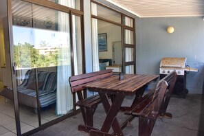 Dining - 01 Dumela direct beach access Apartment (Port Shepstone)