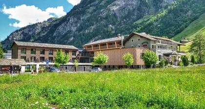 Hotel Rovanada