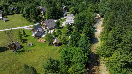 ALPIK Chalets - Bohinj - A3 - Small One-Bedroom App with Terrace - ground floor