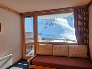 Interior - Divisible studio at the foot of slopes with balcony, pets allowed (Plagne Aime 2000)