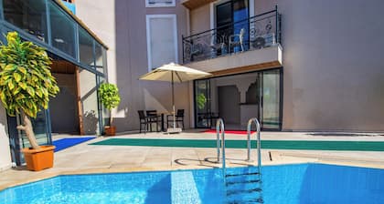 Emilia Hotel