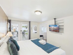 4 bedrooms, iron/ironing board, travel crib, WiFi - Cascade-Pool&Fire Pit-In Old Town Scottsdale (Scottsdale)