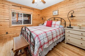 Cabin, 3 Bedrooms