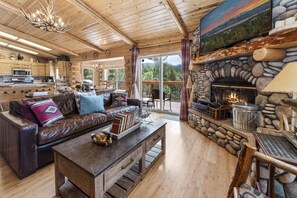 Cabin, 3 Bedrooms | Living room - Moon Bear Lodge (Big Bear City)