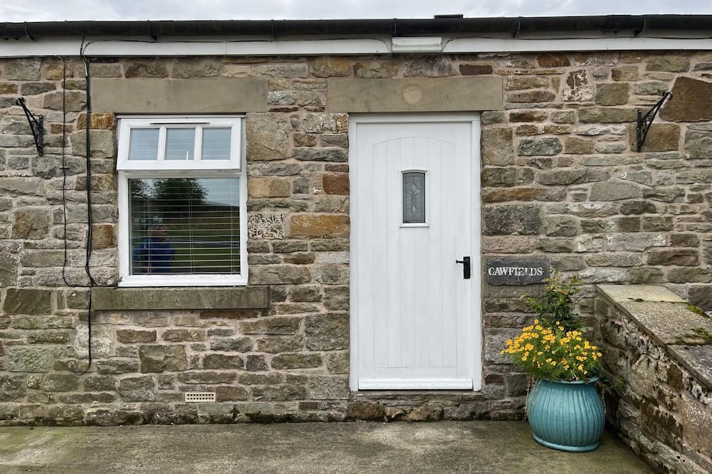 Milecastle Inn on Hadrian's Wall Near Haltwhistle - Eals