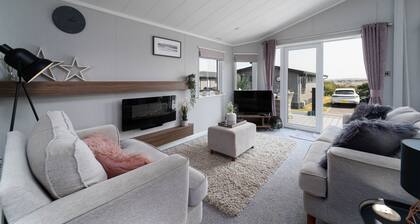 Number Four - Piran View – Sleeps 4 – Outside Space – Parking