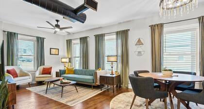 Belvedere 2 - Remodeled 2 Bed Walkable to Westport!