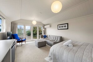 4 soverom, skrivebord, strykejern/-brett og wi-fi