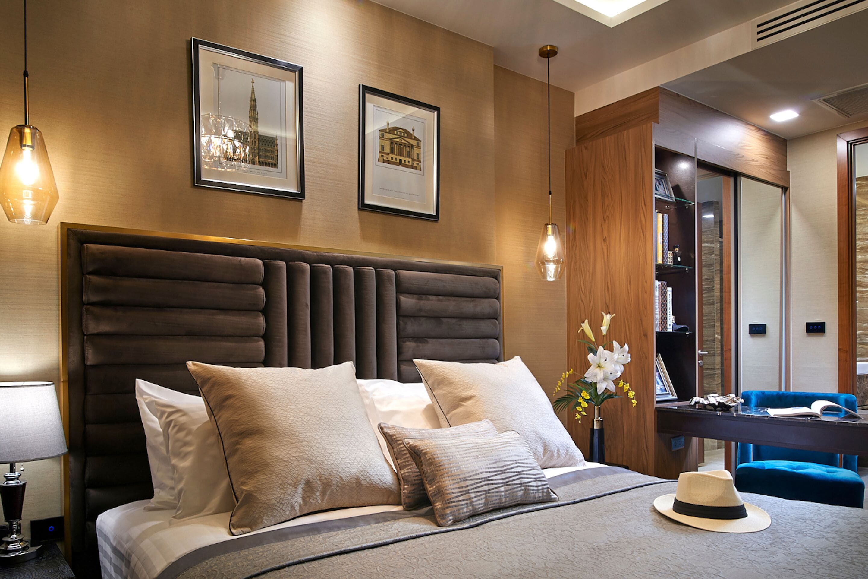 Àtic | Minibar, caixa forta a l'habitació i mobiliari individual 