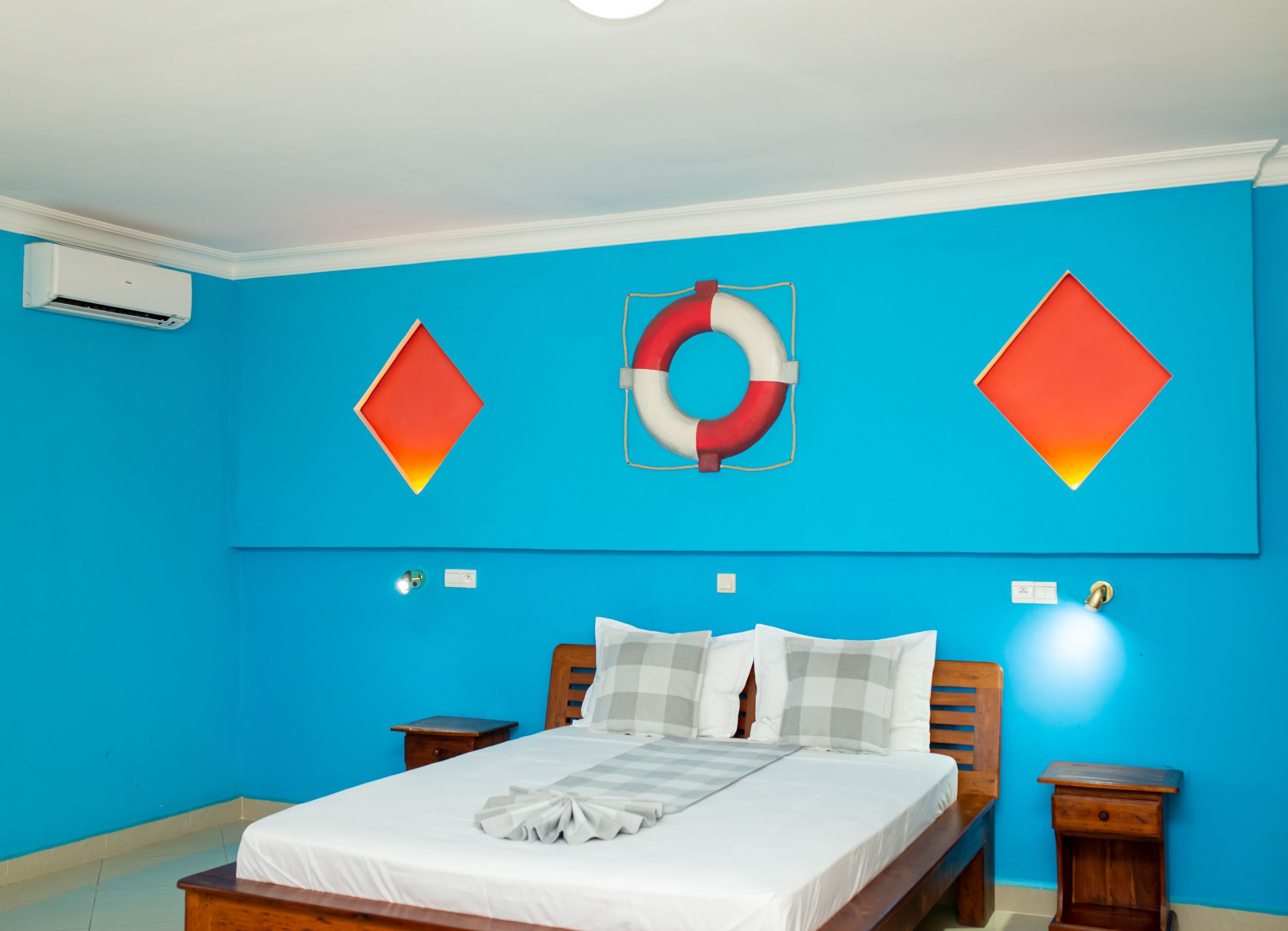 In-room safe, iron/ironing board, rollaway beds, free WiFi