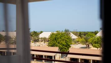 Deluxe Double Room | In-room safe, iron/ironing board, rollaway beds, free WiFi