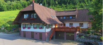 Fe.wo. a. d. Bauernhof Waldnähe Spielplatz Hundezw. gr. Swimmbad im Ort