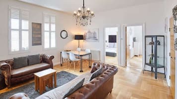 Flat-screen TV, fireplace, offices
