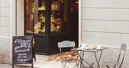 THE OLD WALLS Studio apartment