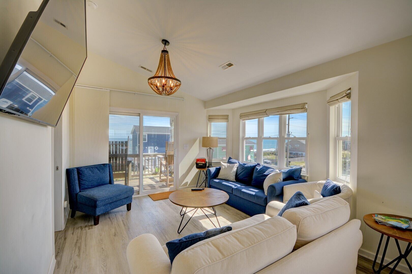 4 Bedroom 2nd Row Surf City Home w/ Ocean views near Beach Access