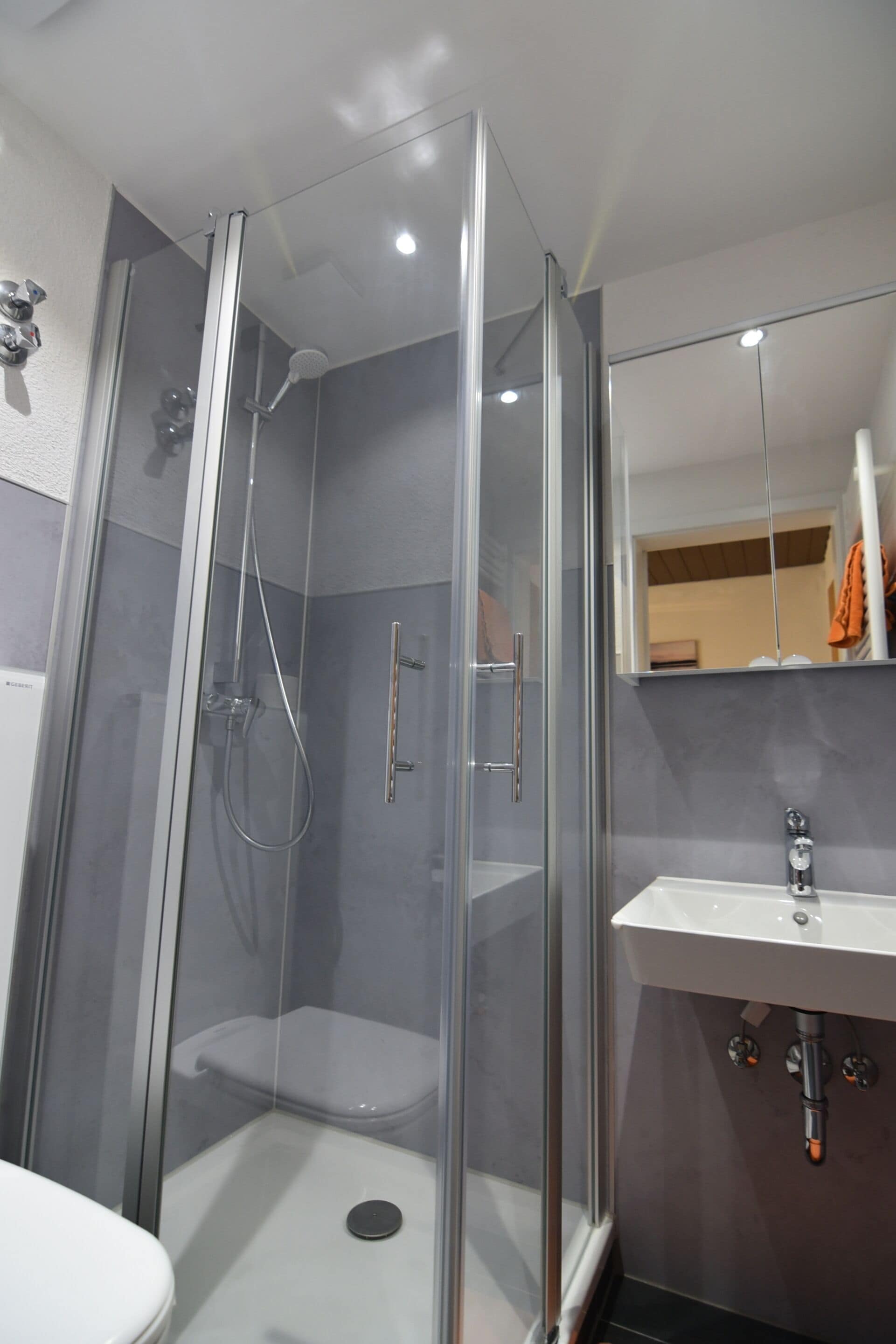 Standard Single Room, Private Bathroom | Bathroom