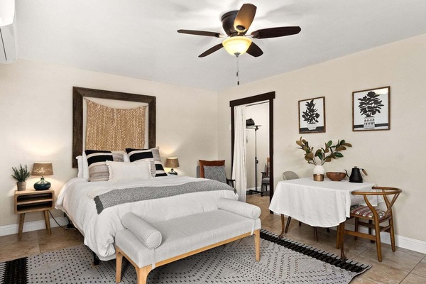 Iron/ironing board, free WiFi, bed sheets