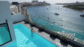Indoor pool, outdoor pool, sun loungers