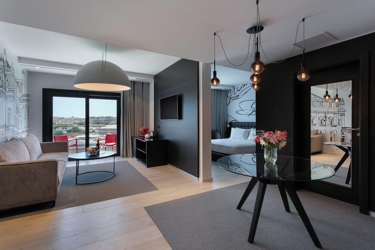 Deluxe-Suite (Grand-Seaview) | Zimmersafe, Schreibtisch, laptopgeeigneter Arbeitsplatz