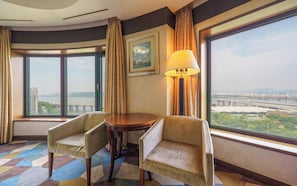 Standard Double Room | Desk, blackout drapes, iron/ironing board, free WiFi
