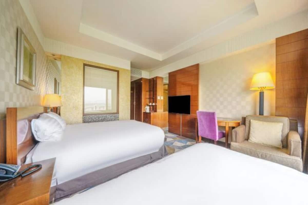 Desk, blackout curtains, iron/ironing board, free WiFi