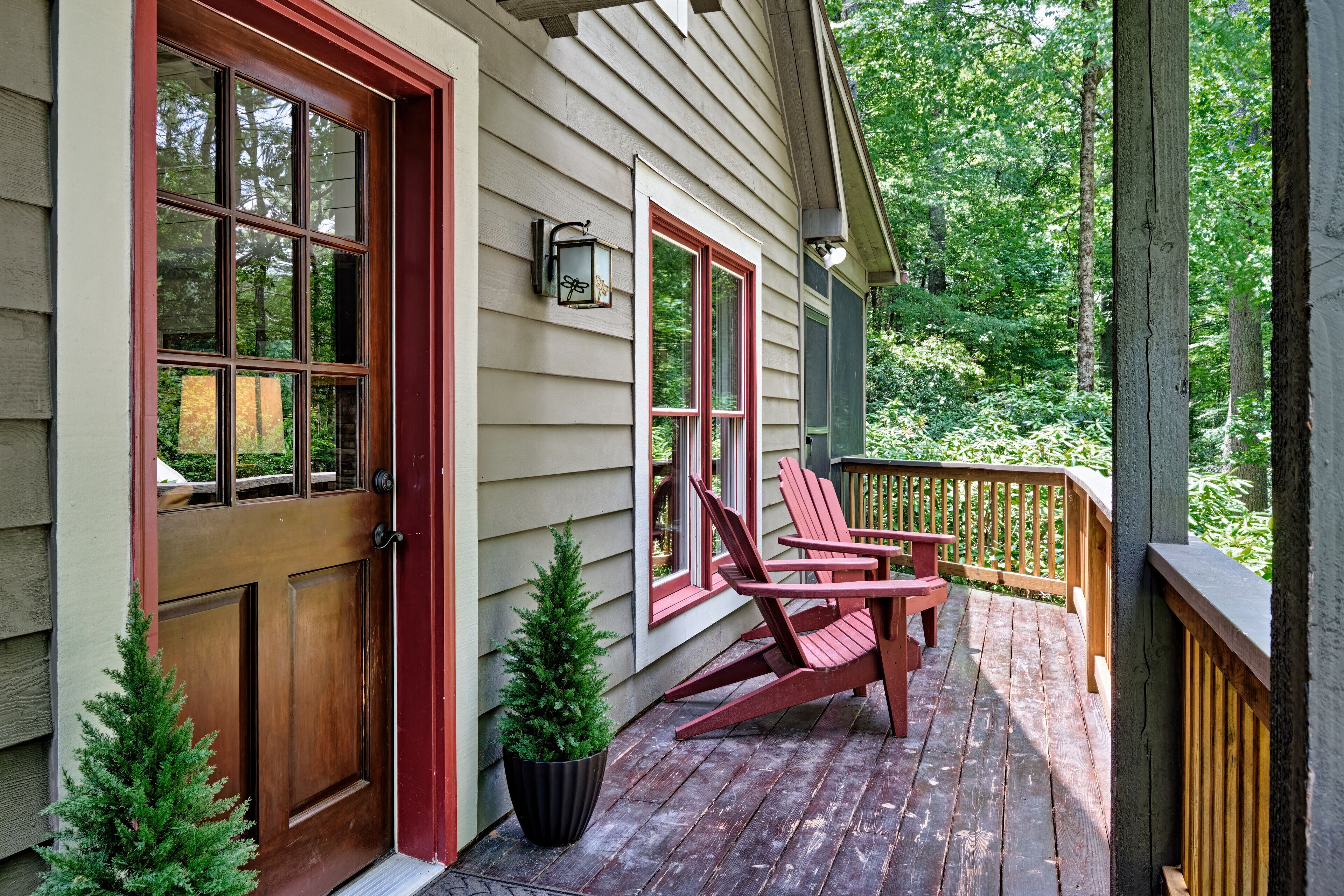 Peak a boo Paradise - 4 minutes from Main Street Highlands