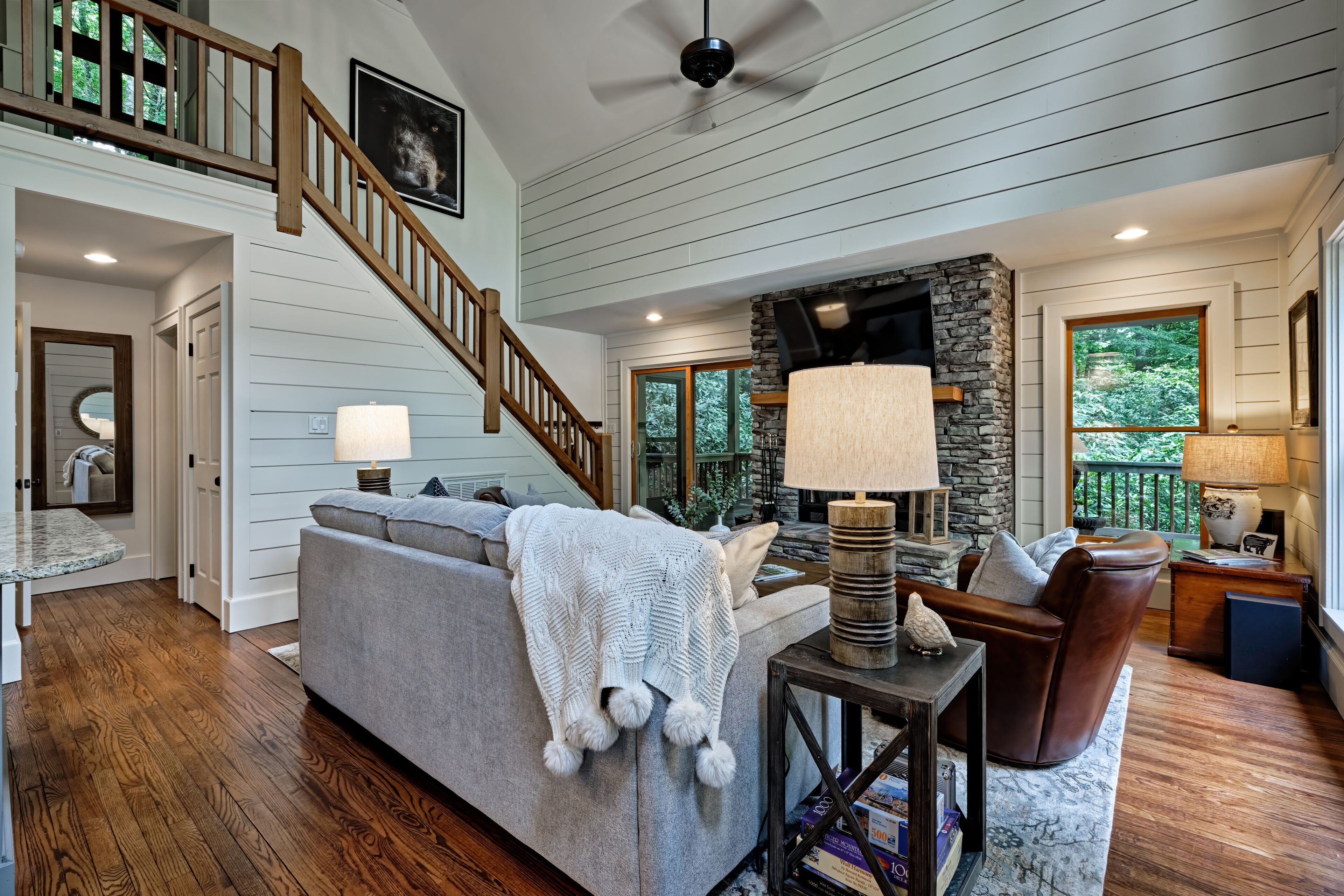 Peak a boo Paradise - 4 minutes from Main Street Highlands