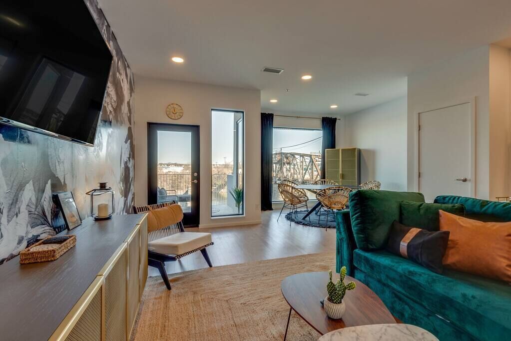 Modern, Brand New Condo, on Nashville's riverfront