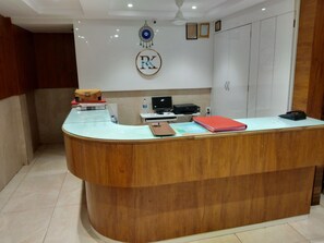 Reception - RK Hotel (Mumbai)