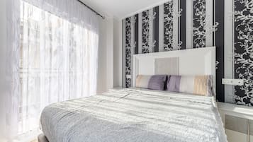 2 habitaciones, tabla de planchar con plancha y wifi gratis