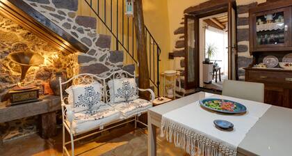 Holiday Home "Antica dimora" with Garden & A/C