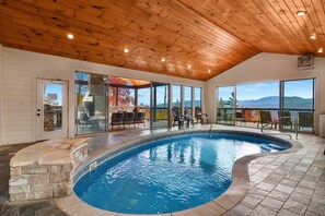 Piscine couverte, piscine chauffée