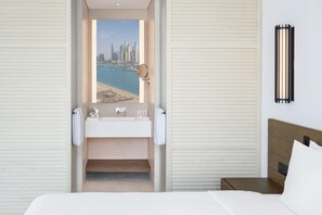 Dusche, Regendusche, kostenlose Toilettenartikel, Bidet