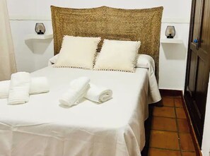 5 Schlafzimmer, Bügeleisen/Bügelbrett, Reisekinderbett, kostenloses WLAN