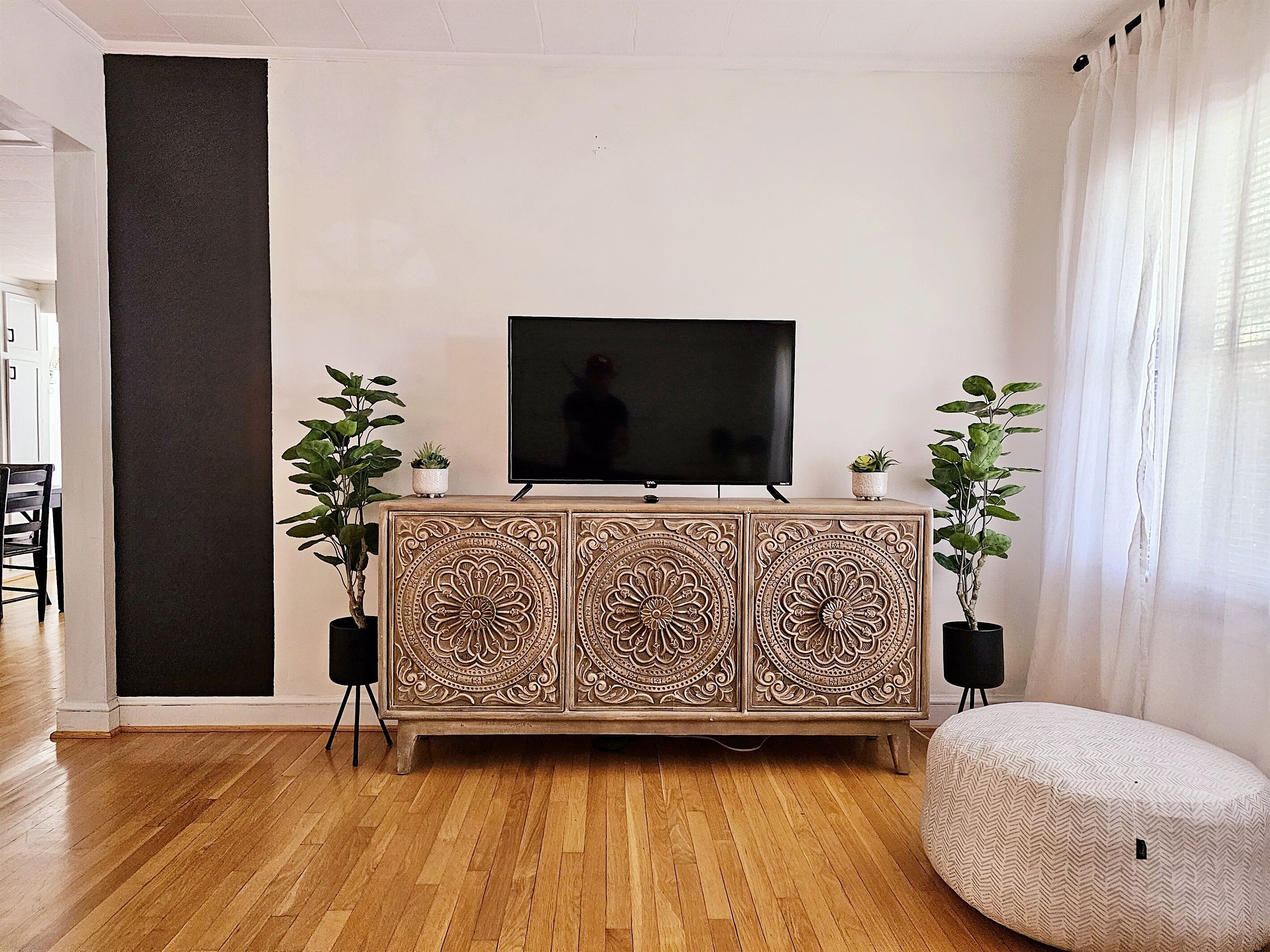 6B Relaxing Yadkin Valley Escape