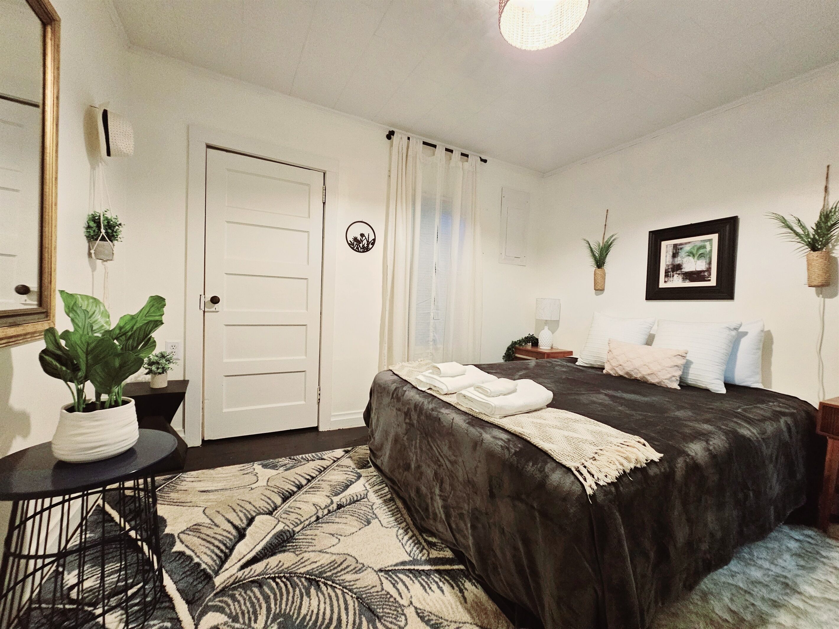 6B Relaxing Yadkin Valley Escape