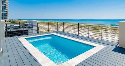 Viviana #2 | Beachfront + Private Pool!