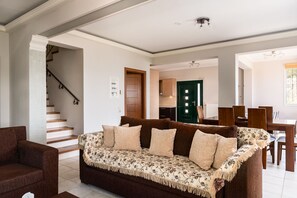 Smart TV 60 pulgadas con canales de televisión vía satélite, televisión