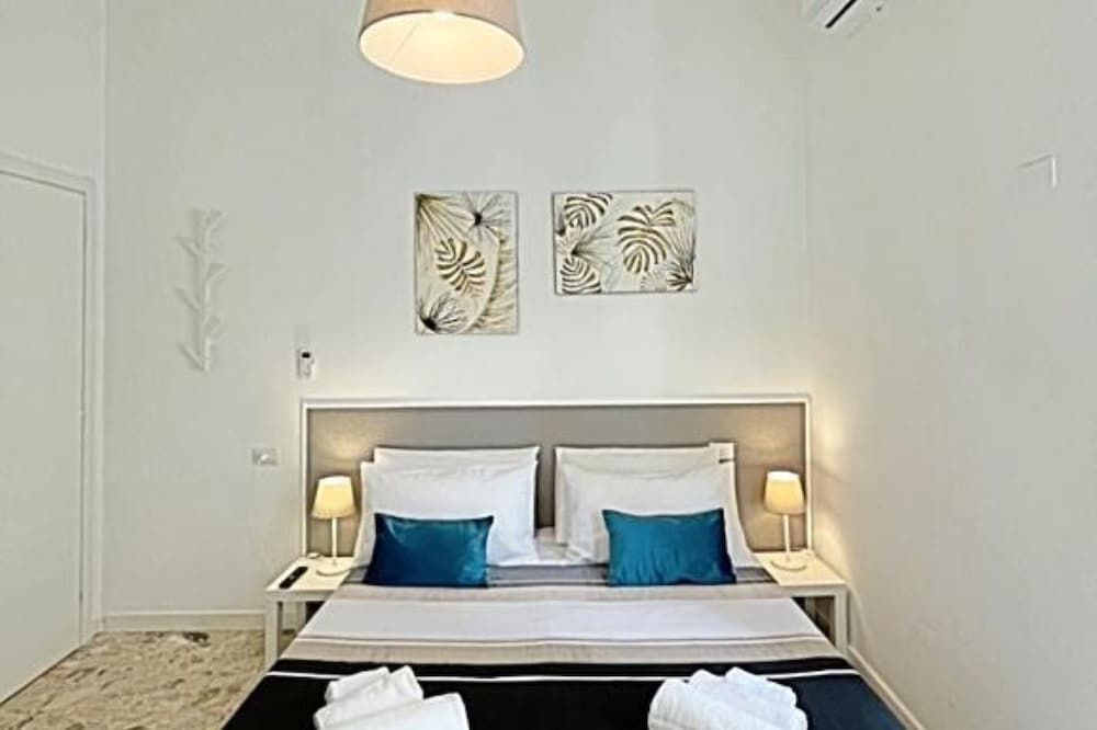 Pit Stop Ciampino Station - Camera Luxury-bagno privato