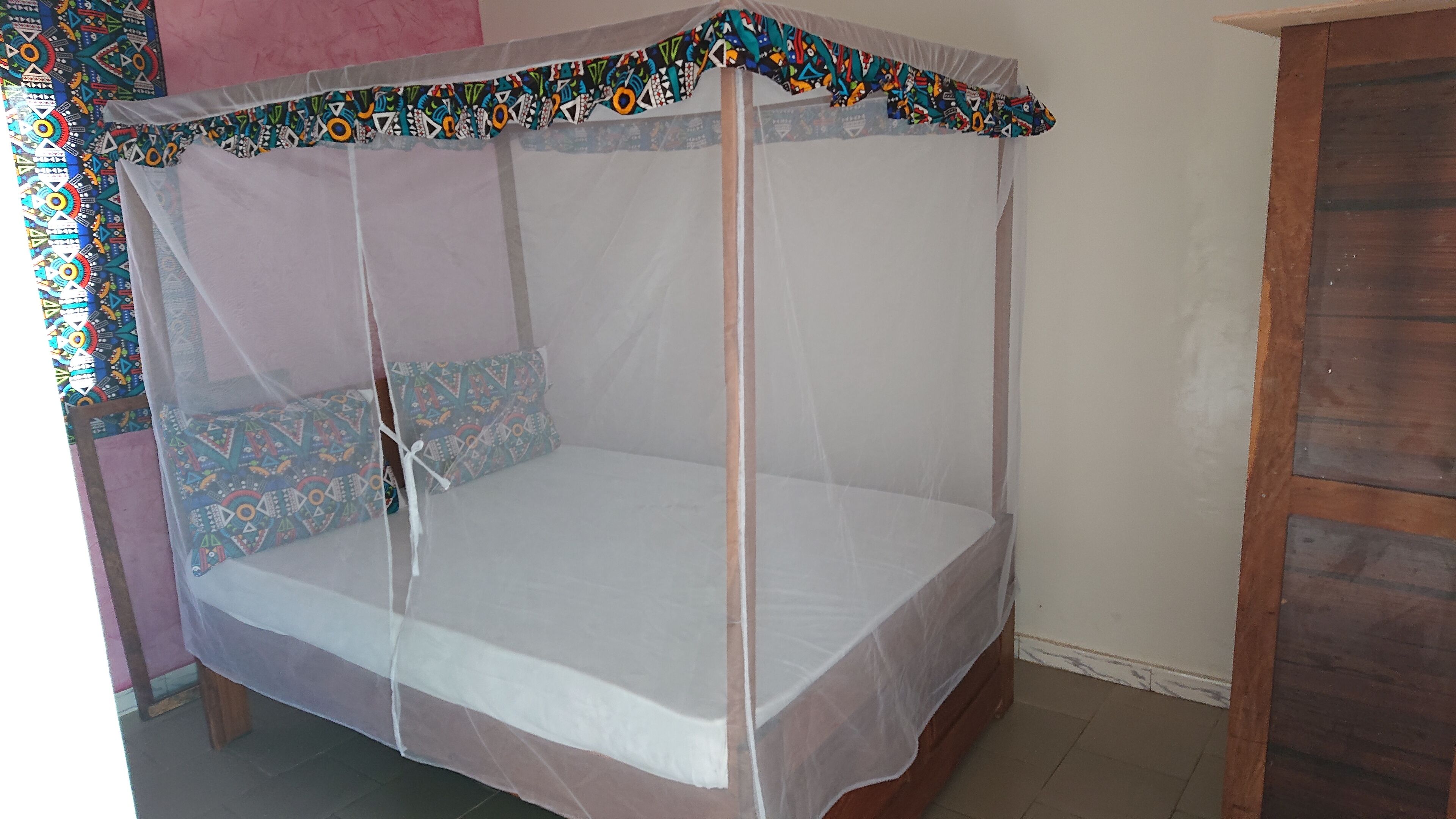 7 habitaciones y wifi 