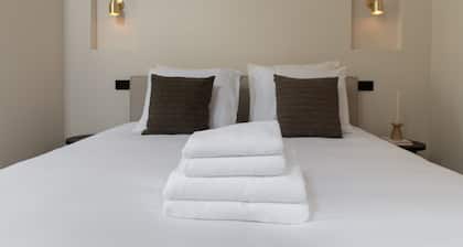 Stijlvolle Tiny House met Parkeerplek in Hoorn