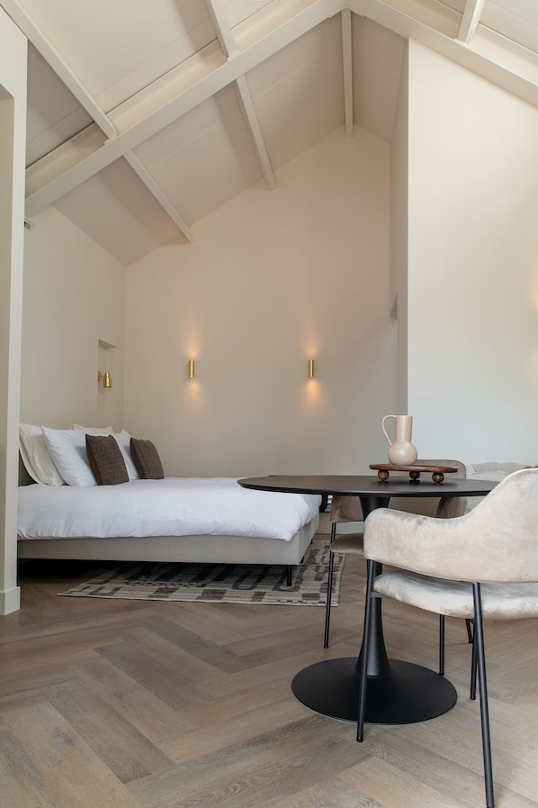 1 dormitorio, tabla de planchar con plancha, cuna de viaje y wifi gratis