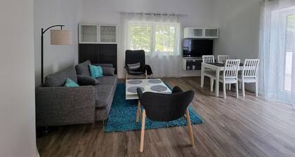"Achterwasser" - Moderne Ferienwohnung in Varel