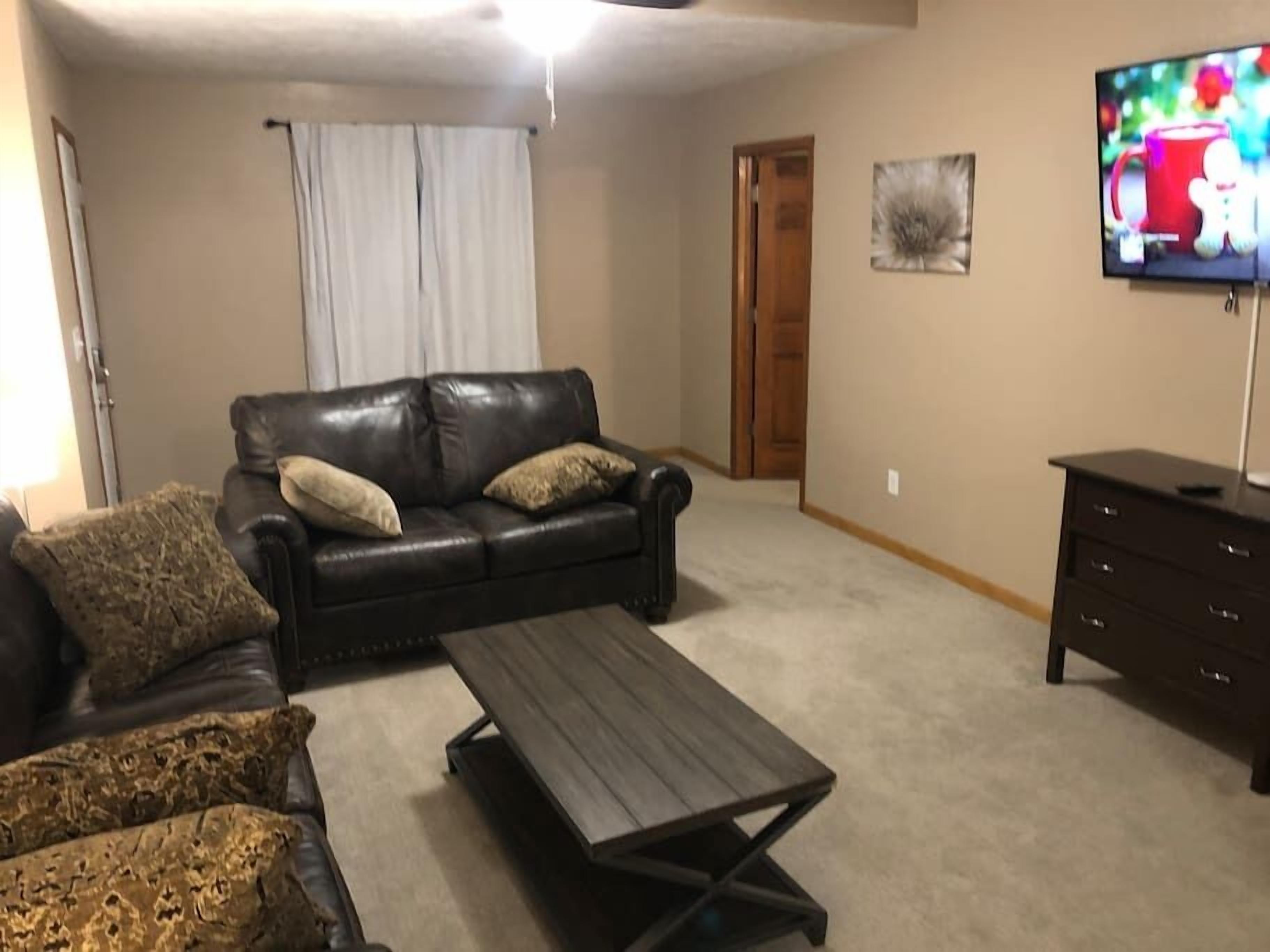 Charming Home In The Middle of Town!