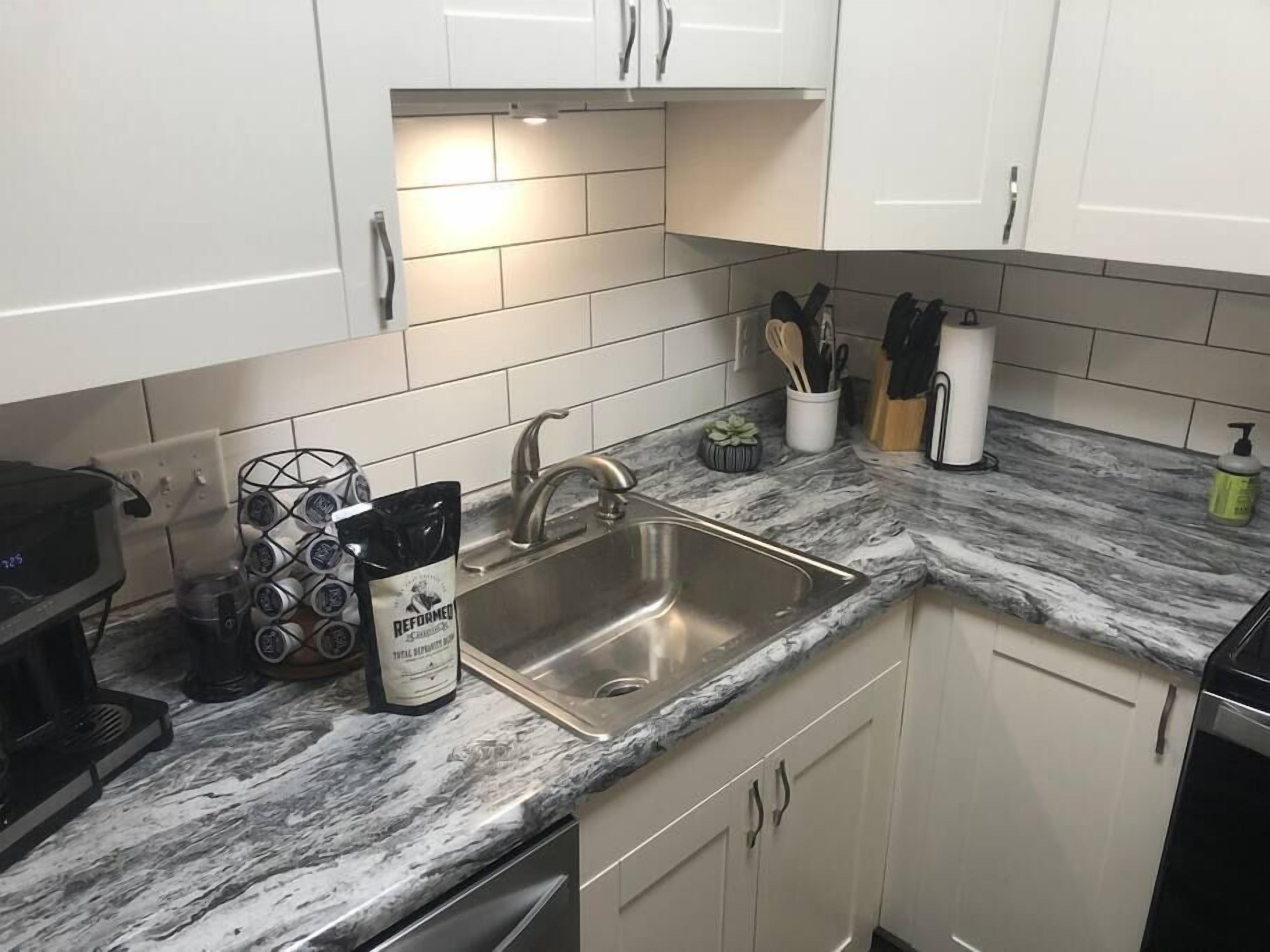 Marvelous 2 Bedroom Close To It All!