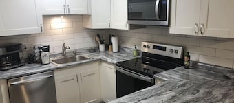 Marvelous 2 Bedroom Close To It All!