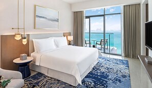 Executive-Suite | Minibar, Zimmersafe, Schreibtisch, laptopgeeigneter Arbeitsplatz